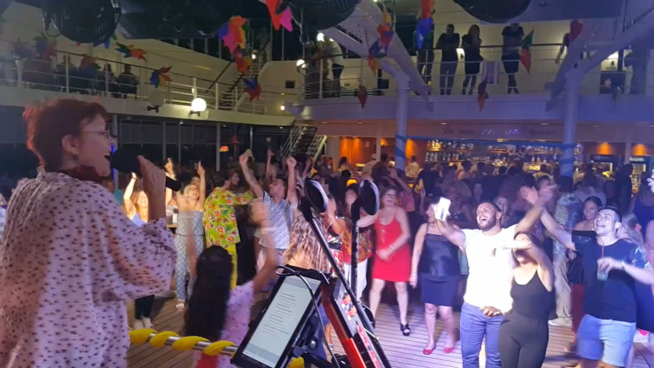 SMILE Duo live performances at MSC Cruises